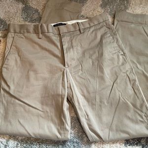 Men’s Banana Republic Athletic Tapered Fit Chino
